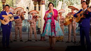 La Santa Cecilia, Rompiendo el hielo y sin fronteras